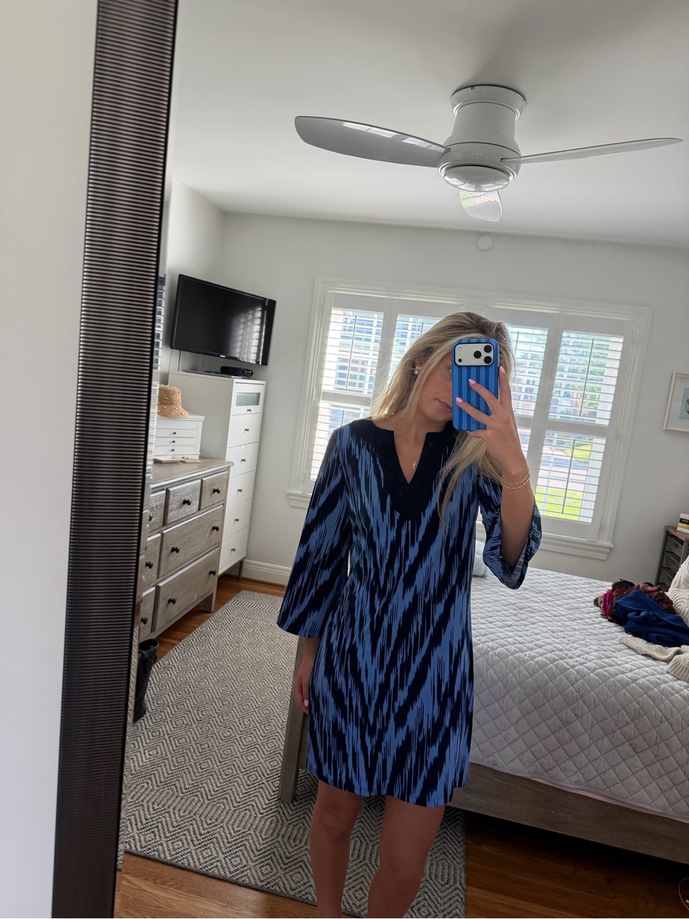 MICHAEL Michael Kors Navy and Light Blue V-Neck Blouse